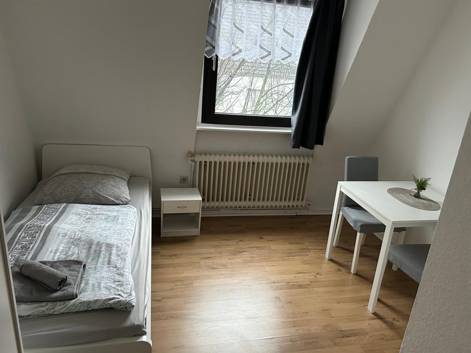 Apartment Monteurwohnung Hagen Haus 1 *